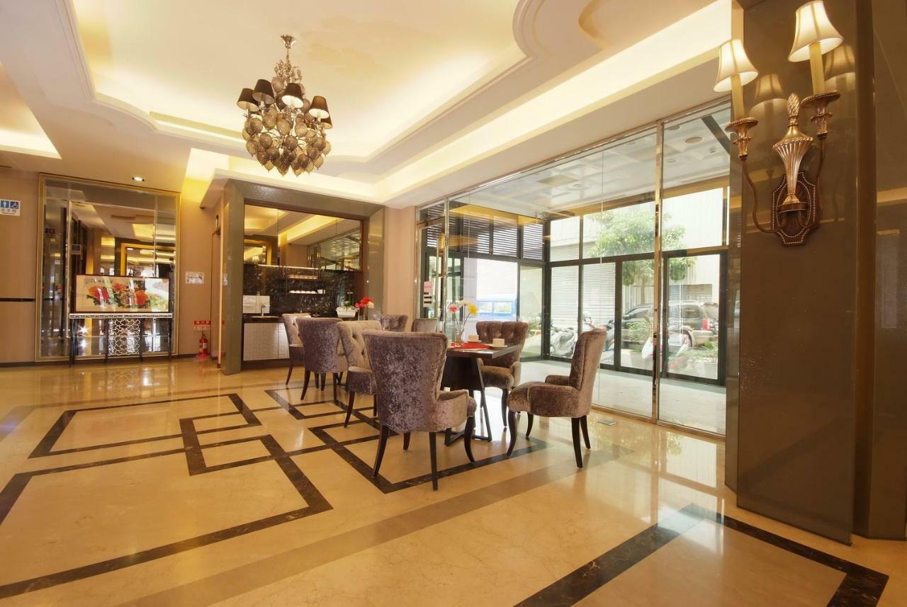 The Metro Hotel Тайчжун Экстерьер фото