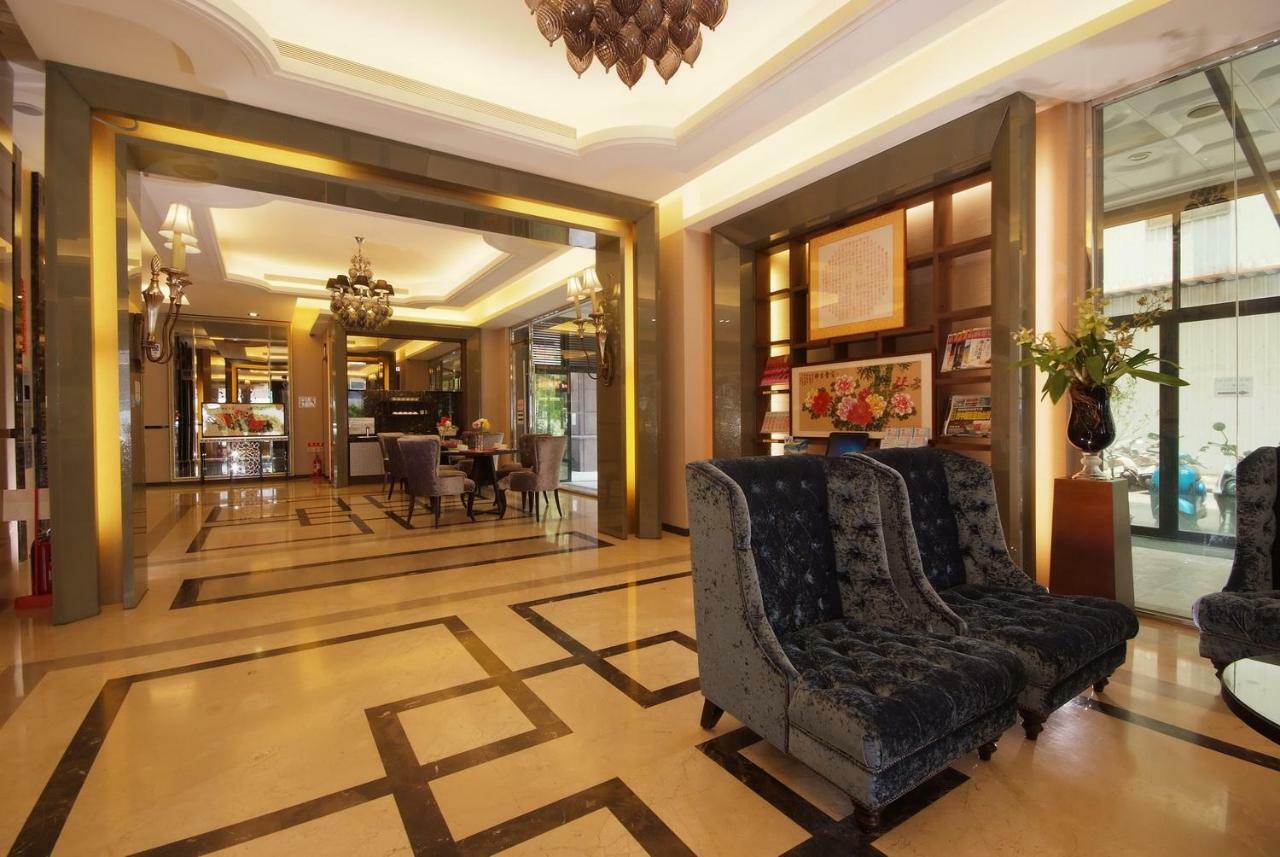 The Metro Hotel Тайчжун Экстерьер фото